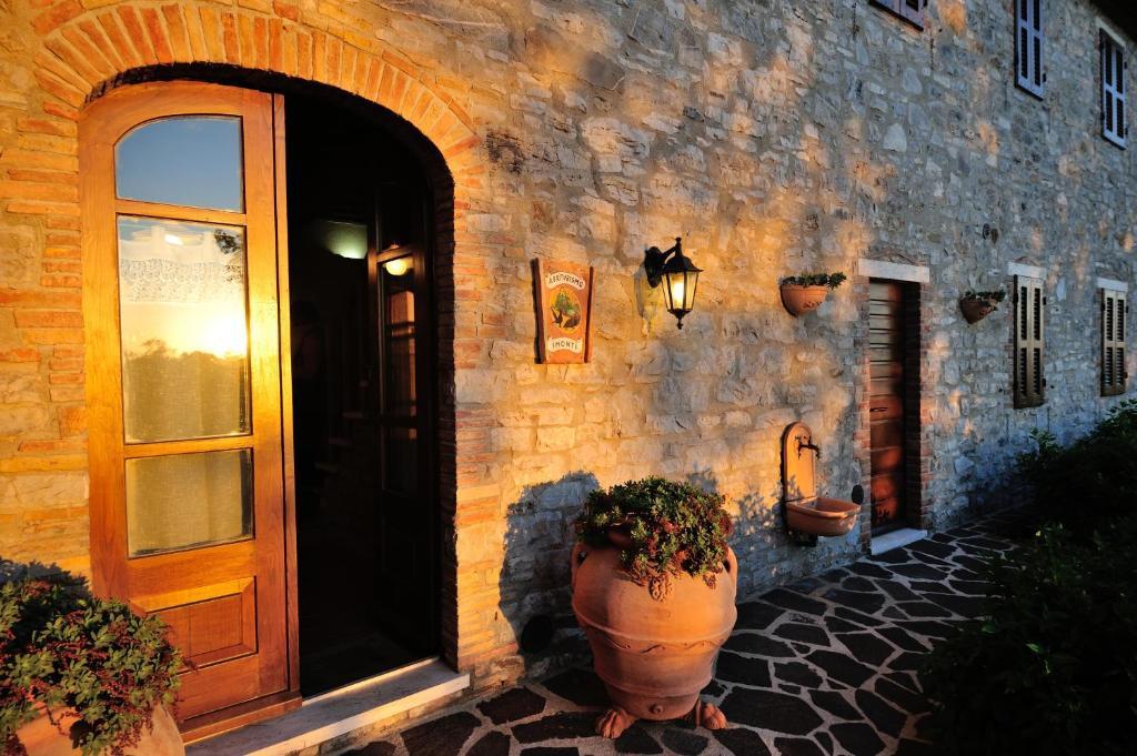 Agriturismo I Monti Semproniano Екстериор снимка